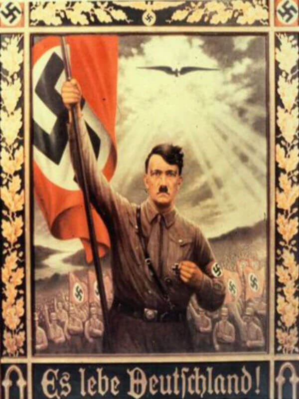 Hitler segurando a bandeira do nazismo